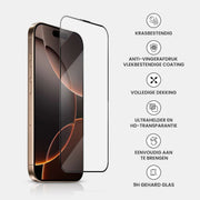 Casify Gehard Glas Full Cover Screenprotector met installatiekit voor de iPhone 16 Pro Max